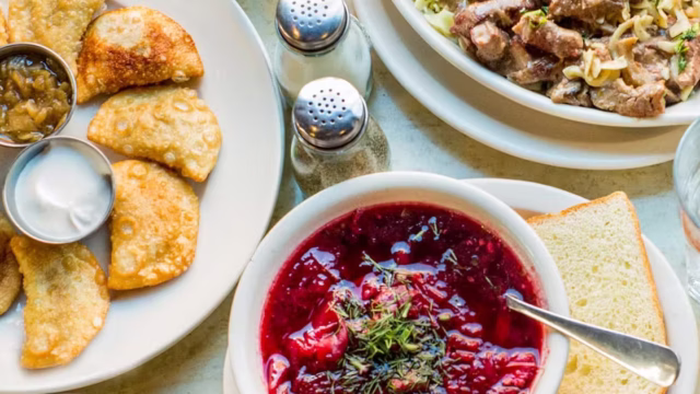 complete-ukrainian-dinner-for-6.8bbecd361f0d61793aff650997d37dcf