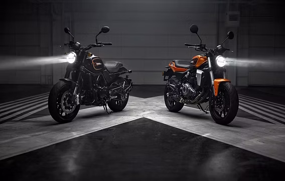 ef0b44_bd9dcdb908944d91ae37f083178d42d4mv2